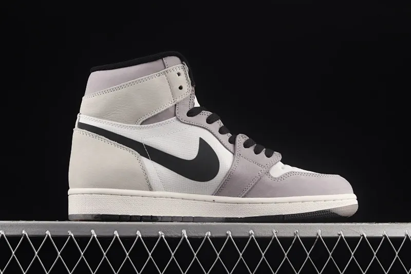 All categories Air Jordan Jordan series basketball shoes Air Jordan 1 High Air Jordan 1 Retro AJ1 Joe 1 premium white gray 3M reflective high-top basketball shoes DB2889-100